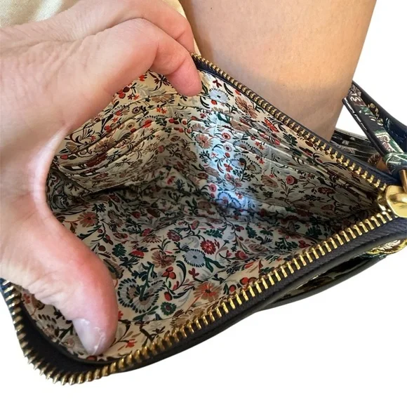 TORY BURCHGreen Floral Women's Bag
